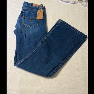 Levi’s 518 size 5